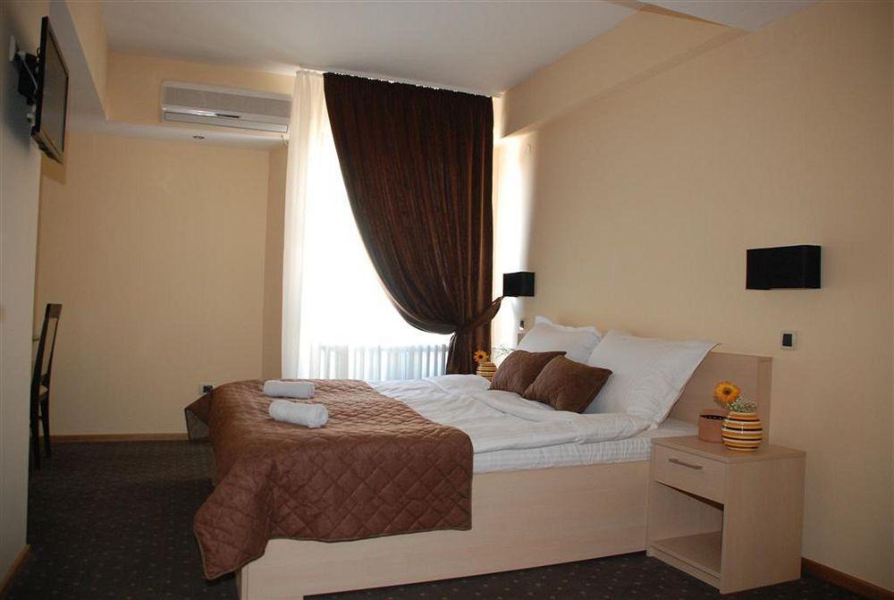 Hotel Srbija 弗尔沙茨 外观 照片