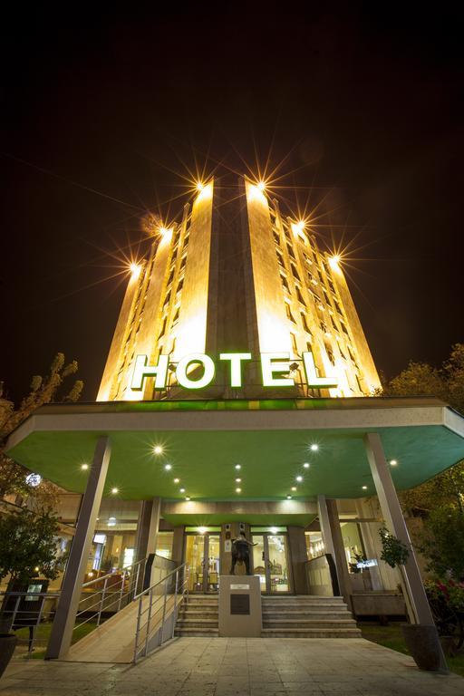 Hotel Srbija 弗尔沙茨 外观 照片
