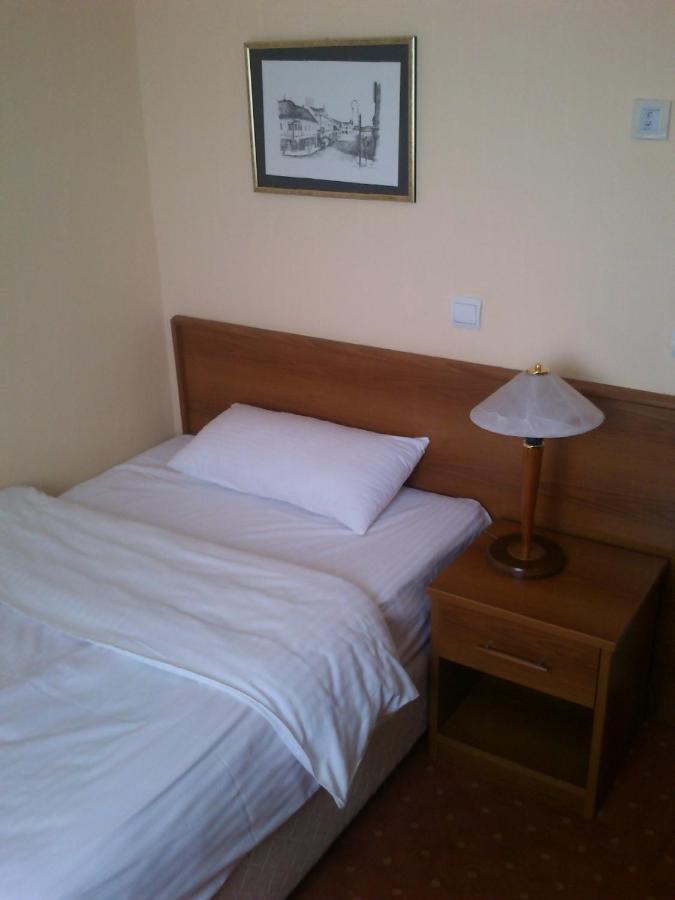 Hotel Srbija 弗尔沙茨 外观 照片
