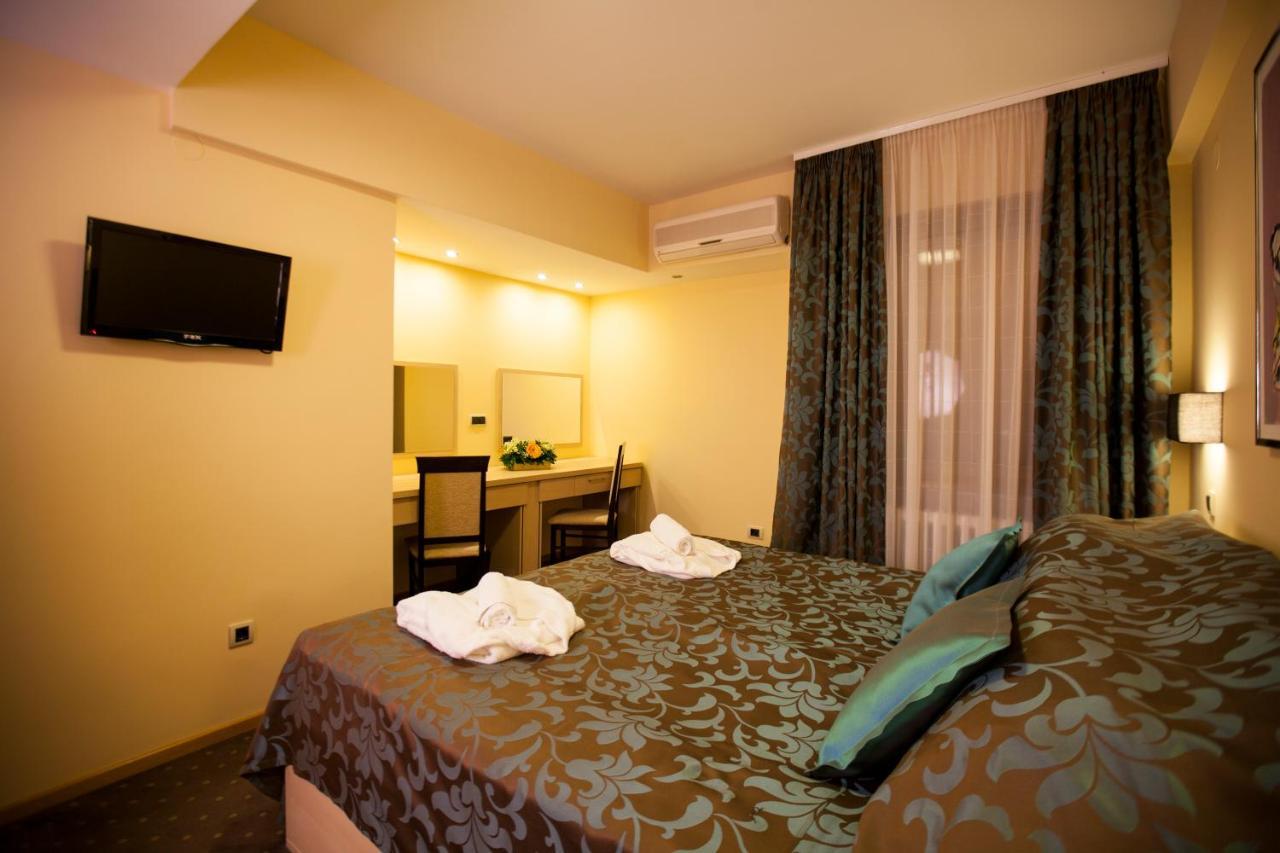 Hotel Srbija 弗尔沙茨 外观 照片